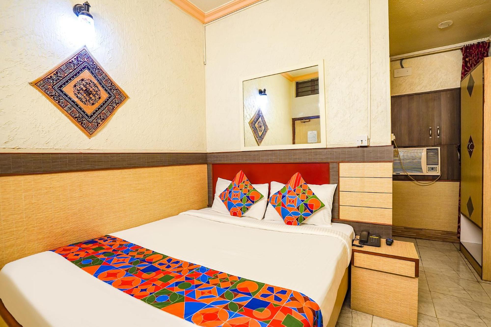 Hotel Lalbagh Gardenia Bangalore Exteriör bild